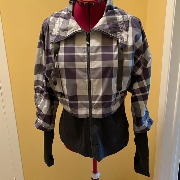 NWOT Lululemon Plaid Zipper front over Grey Jacket - Picture 2 of 12